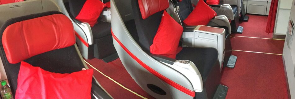 Air Asia X Flatbed-Business Class seats panorama