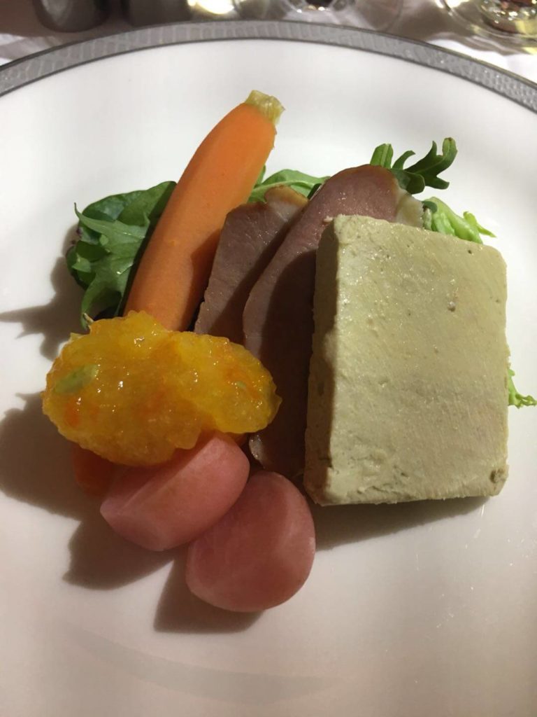 Singapore Airlines First Class suites foie gras