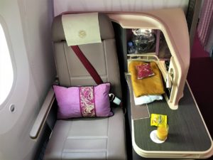 juneyao business class dreamliner b787-9