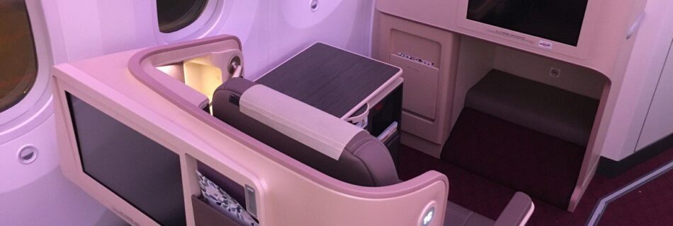 juneyao business class dreamliner b787-9 back