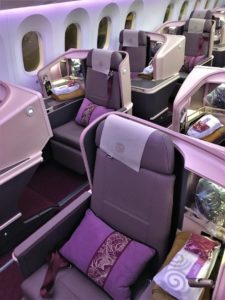 juneyao business class dreamliner b787-9