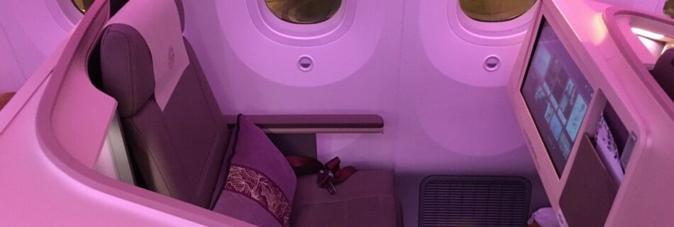 juneyao business class dreamliner b787-9 seat side