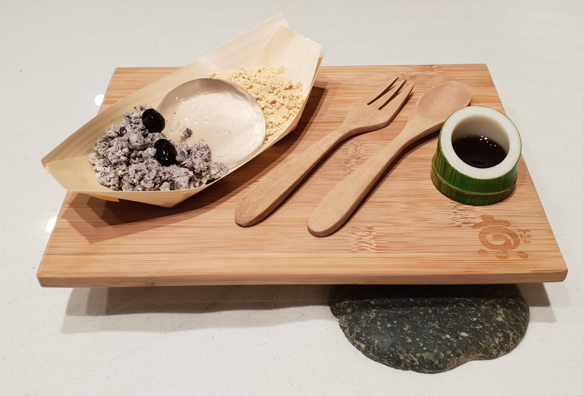 kyorollen raindrop mochi dessert bangkok thailand