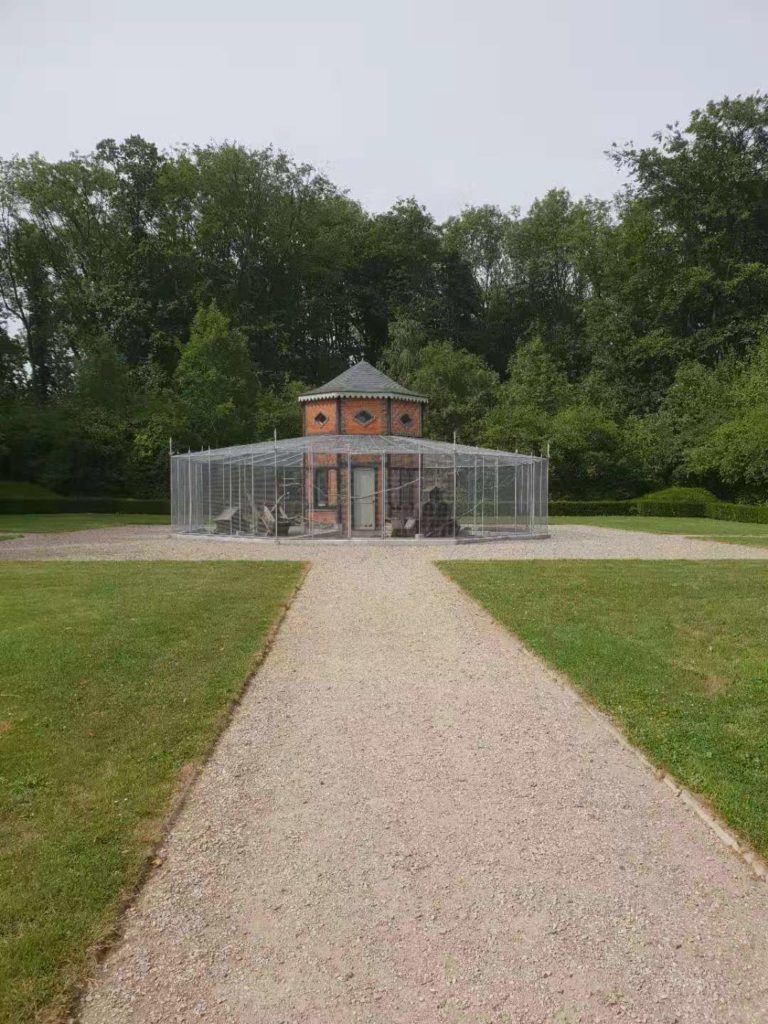 Chateau de seneffe bird cage