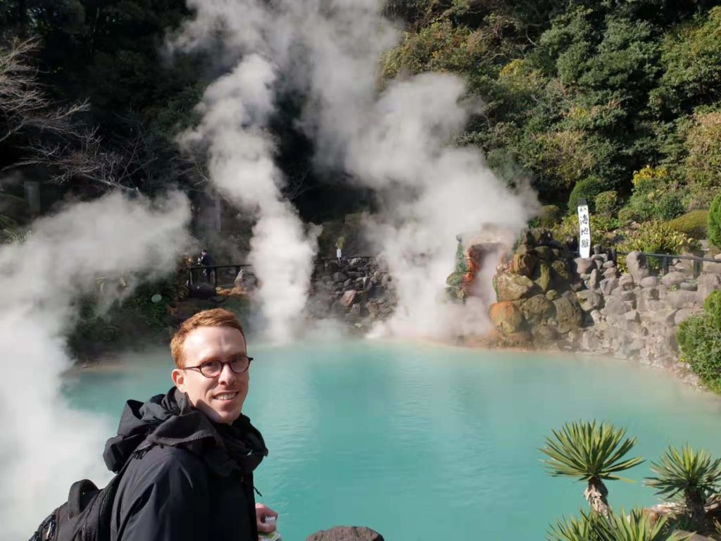 7 hells of Beppu blue pool